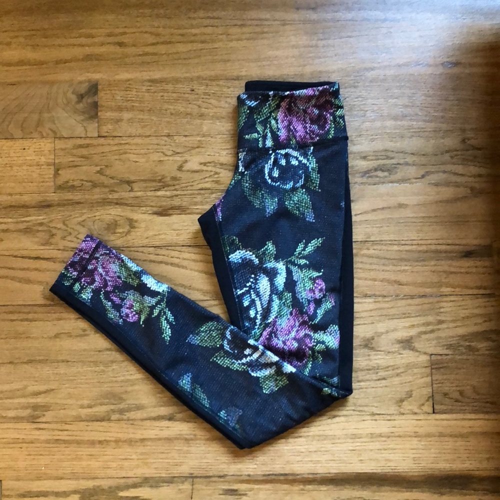 Lululemon Wunder Under Garden Party Tight